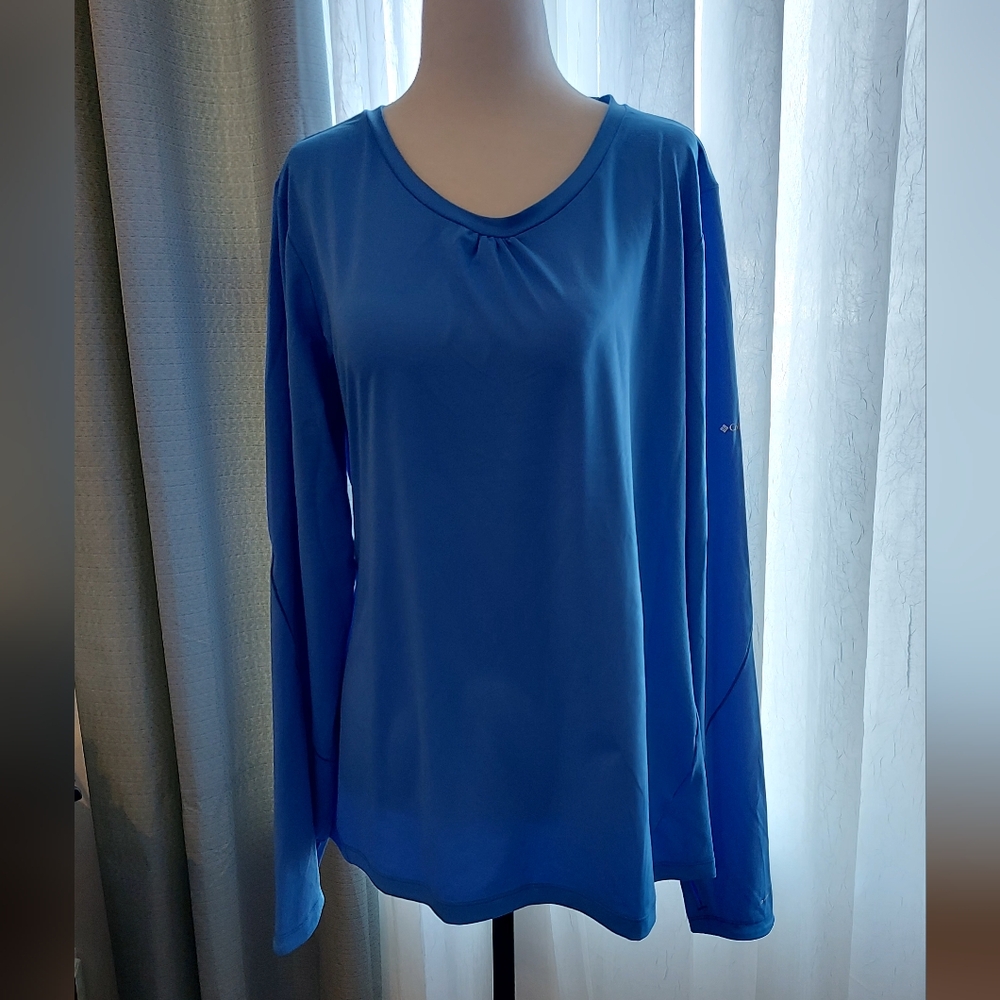 💙 Columbia Top sz xl NWOT
